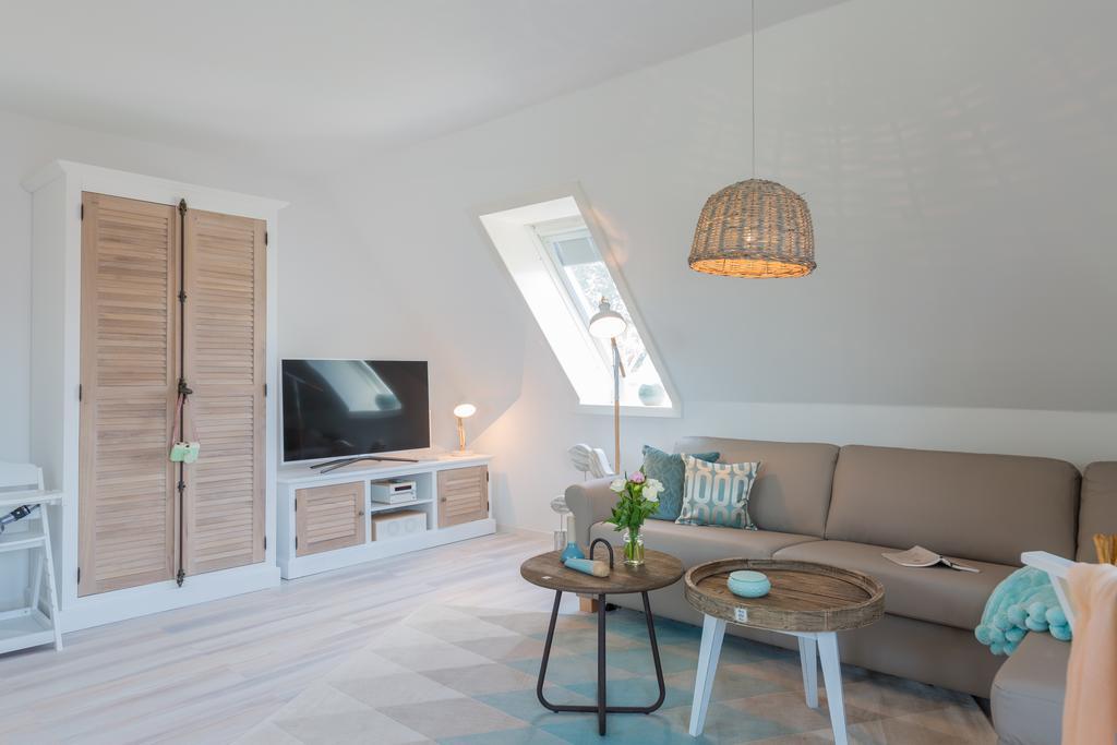 Ferienwohnungen Haus Am Strand Zingst Buitenkant foto